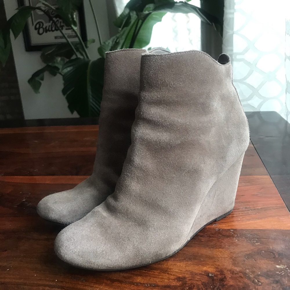 Dolce Vita Gracie Suede Wedge Booties